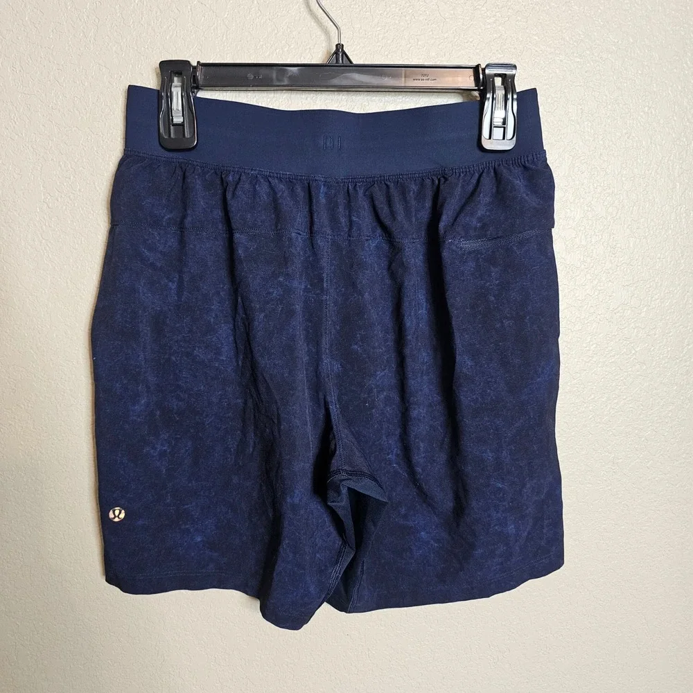 Lululemon THE Short 7 Linerless Gravel Dust True Navy Multi  Mens Small